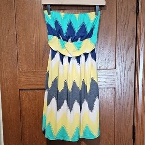 NWOT Chevron Strapless Dress in Blue, Yellow, and Gray